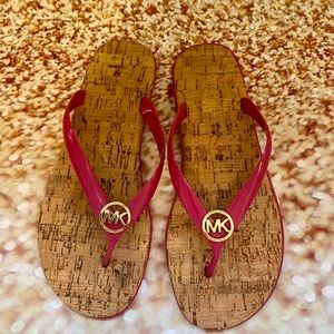 MICHAEL Michael Kors Jet Set Jelly Flip Flops- pink
